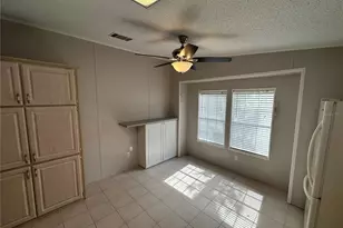 8040 Cessna Dr, Spring Hill, FL 34606 - Photo 20