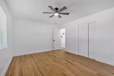 5052 Jasmine Circle, Saint Petersburg, FL 33714 - Photo 10