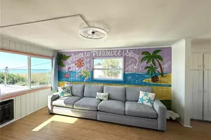 12609 Sunshine Ln, Treasure Island, FL 33706 - Photo 4