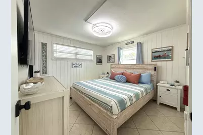 12609 Sunshine Lane, Treasure Island, FL 33706 - Photo 20