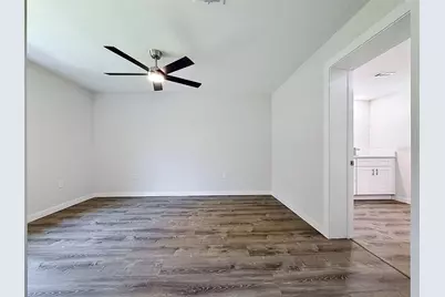 317 NE 13th Terrace, Crystal River, FL 34428 - Photo 10