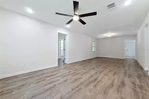317 NE 13th Terrace, Crystal River, FL 34428 - Photo 32