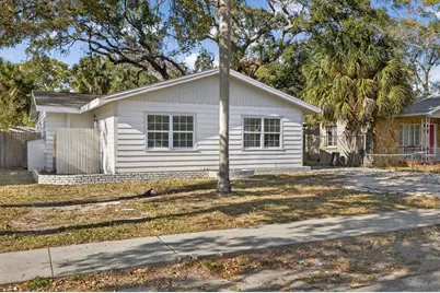 773 W Harbor Drive S, Saint Petersburg, FL 33705 - Photo 1