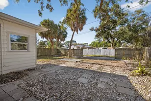 773 W Harbor Dr S, Saint Petersburg, FL 33705 - Photo 4