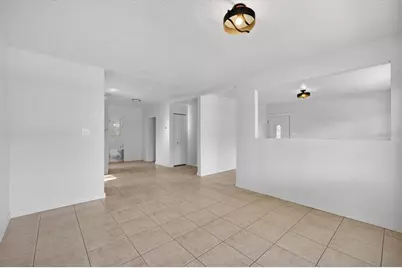 773 W Harbor Drive S, Saint Petersburg, FL 33705 - Photo 14