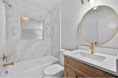 773 W Harbor Drive S, Saint Petersburg, FL 33705 - Photo 20