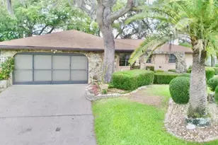 8934 Bari Ct, Port Richey, FL 34668 - Photo 6