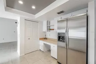 4422 Tall Oak Ln, New Port Richey, FL 34653 - Photo 14