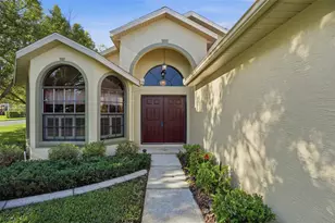11298 Copley Ct, Spring Hill, FL 34609 - Photo 4