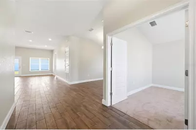 5524 Ocean Breeze Drive, Spring Hill, FL 34609 - Photo 4