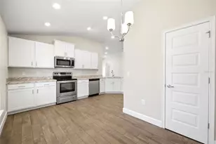 5524 Ocean Breeze Dr, Spring Hill, FL 34609 - Photo 12