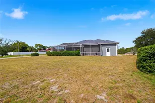 6101 Krista Dr, Spring Hill, FL 34609 - Photo 32