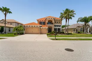 8719 Creedmoor Ln, New Port Richey, FL 34654 - Photo 2
