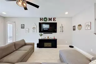 33163 Sycamore Leaf Dr, Wesley Chapel, FL 33545 - Photo 22