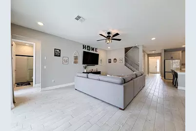 33163 Sycamore Leaf Drive, Wesley Chapel, FL 33545 - Photo 24