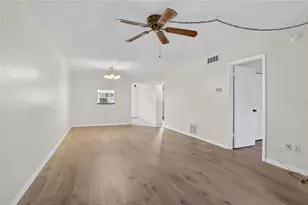 1370 Heather Ridge Blvd, Dunedin, FL 34698 - Photo 2