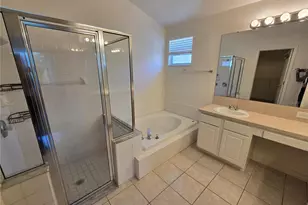 24505 Landing Dr, Lutz, FL 33559 - Photo 16