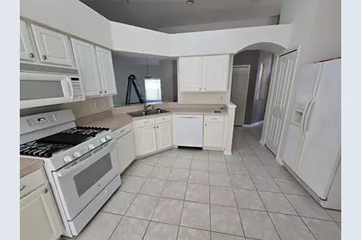 24505 Landing Drive, Lutz, FL 33559 - Photo 8