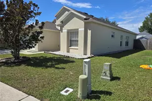 24505 Landing Dr, Lutz, FL 33559 - Photo 6