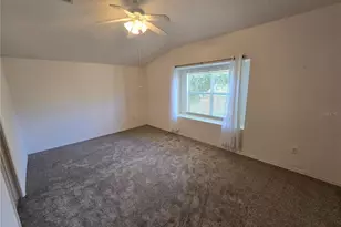 24505 Landing Dr, Lutz, FL 33559 - Photo 12