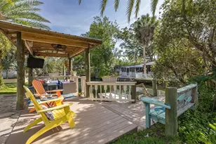 5473 Darlene St, Weeki Wachee, FL 34607 - Photo 16