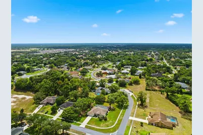 12416 Jocelyn Way, Spring Hill, FL 34609 - Photo 52