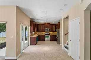 9423 Fairhope Ct, New Port Richey, FL 34654 - Photo 10