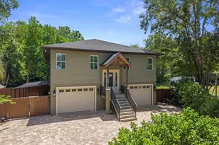 6762 E Richard Dr, Weeki Wachee, FL 34607 - Photo 8