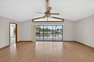 6236 Bayside Dr, New Port Richey, FL 34652 - Photo 38