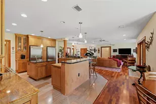 6000 2nd St S, Saint Petersburg, FL 33705 - Photo 18
