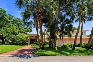 6000 2nd St S, Saint Petersburg, FL 33705 - Photo 1