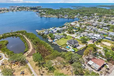8212 Hayward Lane, Port Richey, FL 34668 - Photo 52