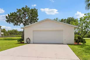 8212 Hayward Ln, Port Richey, FL 34668 - Photo 42