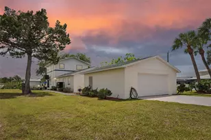 8212 Hayward Ln, Port Richey, FL 34668 - Photo 54