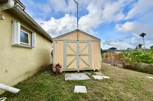 7607 Vienna Ln, Port Richey, FL 34668 - Photo 36
