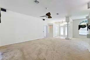 7839 Roundelay Dr, New Port Richey, FL 34654 - Photo 8