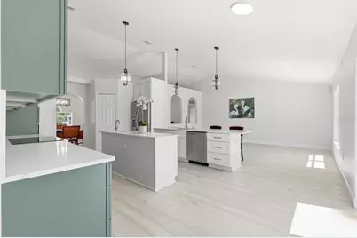 18063 Parrot Road, Weeki Wachee, FL 34614 - Photo 18