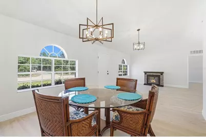 18063 Parrot Road, Weeki Wachee, FL 34614 - Photo 8