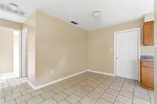 3052 Park Ln, Dunedin, FL 34698 - Photo 12