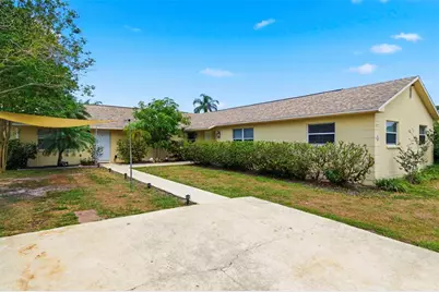 3052 Park Lane #B, Dunedin, FL 34698 - Photo 1