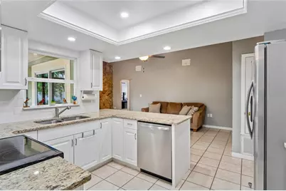 10100 Vancouver Road, Spring Hill, FL 34608 - Photo 2
