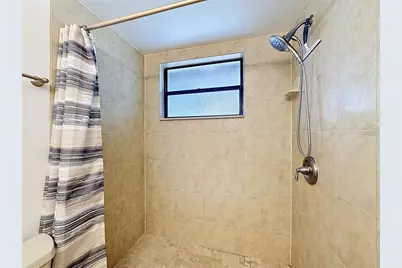 5406 Meadstone Ct, Tampa, FL 33624 - Photo 12