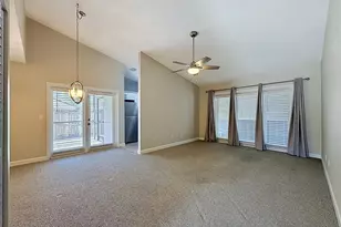 5406 Meadstone Ct, Tampa, FL 33624 - Photo 6