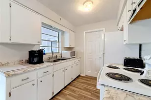 81 S Barbour St, Beverly Hills, FL 34465 - Photo 16