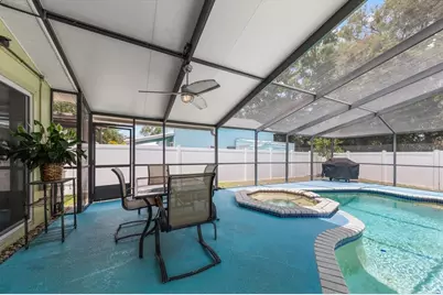 811 48th Avenue N, Saint Petersburg, FL 33703 - Photo 18