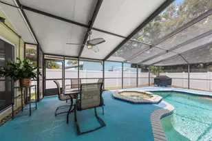 811 48th Ave N, Saint Petersburg, FL 33703 - Photo 18