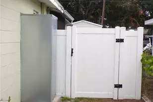 811 48th Ave N, Saint Petersburg, FL 33703 - Photo 22