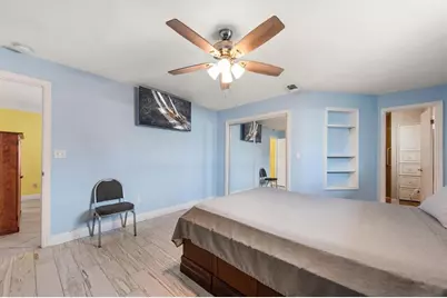 811 48th Avenue N, Saint Petersburg, FL 33703 - Photo 14