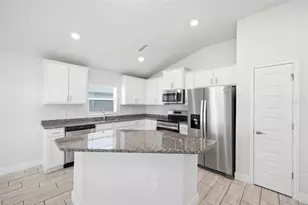 4355 Sutherland St, Spring Hill, FL 34609 - Photo 6