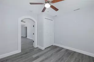 1815 Driftwood Cir S, Oldsmar, FL 34677 - Photo 28